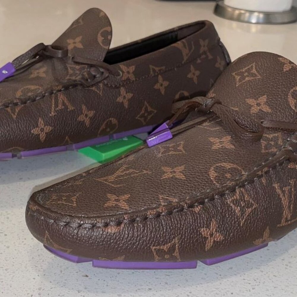 Louis Vuitton Driver Moccasin - Picture 4 of 6